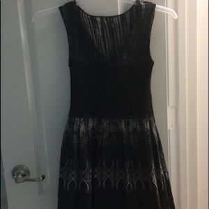 beautiful black dress 4 casual wear/night out.